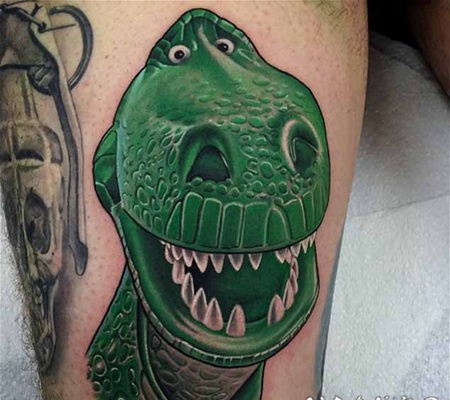 3D彩绘的可爱恐龙玩具纹身图案