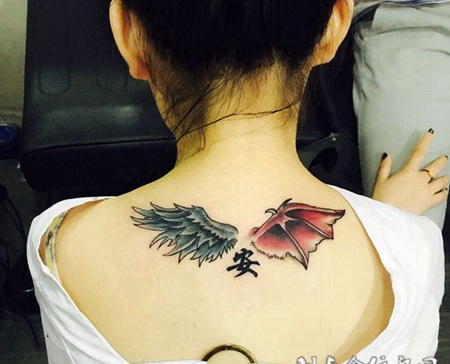 魔鬼中的天使，后背翅膀刺青