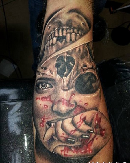 手臂可怕的彩色3D吸血鬼女人肖像纹身图案