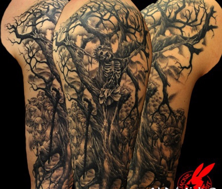 手臂恐怖风格3D孤独树与骨骼纹身图案