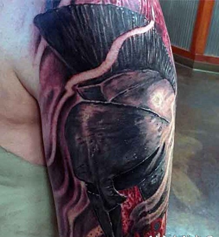 手臂3D彩色的斯巴达战士头盔纹身图案