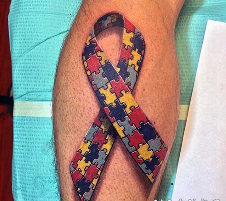 手臂3D五彩的拼图丝带纹身图案