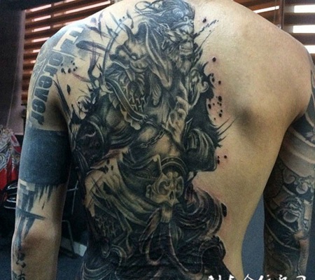 西行战神，满背斗战胜佛个性纹身