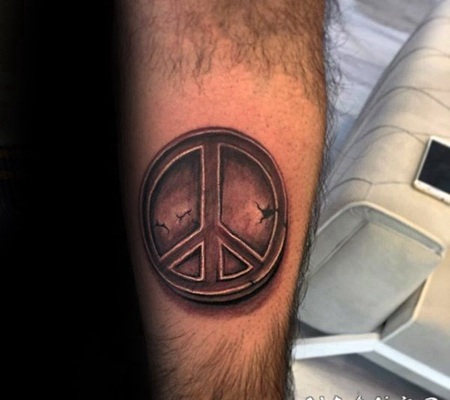 手臂3D风格的石头太平洋象征纹身图案