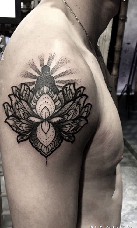 佛性禅心，手臂佛祖刺青