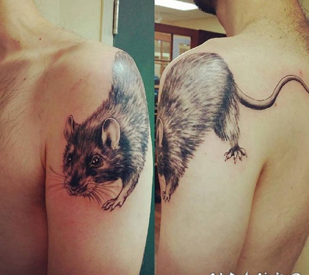 肩部写实的3D小老鼠纹身图案