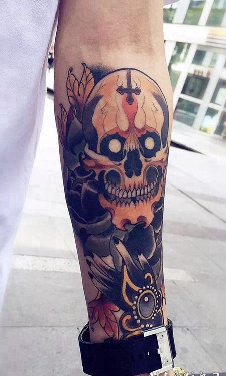 装酷必备，手臂个性骷髅纹身