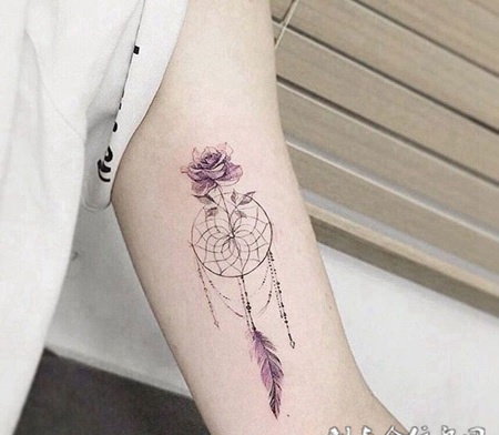 手臂简单好看的捕梦网纹身