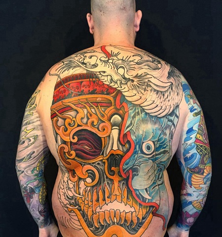 男士满背彩绘个性嘎巴拉纹身图案
