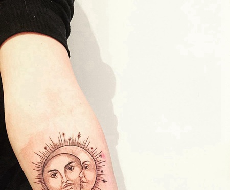 小臂月亮与太阳小清新纹身图案