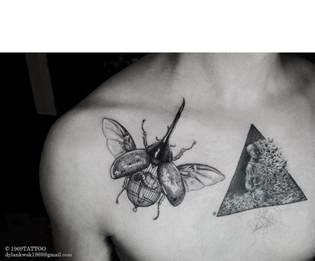 肩部甲虫三角几何纹身图案