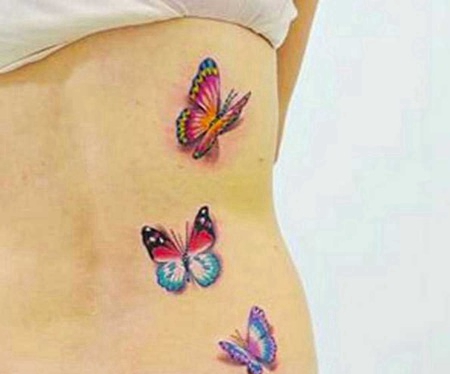 腰部三只美丽的蝴蝶纹身图案