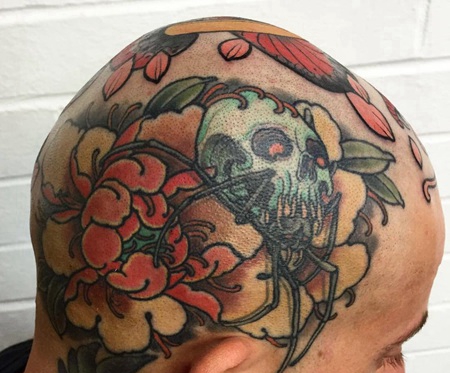 头部彩绘牡丹花蜘蛛骷髅纹身图案