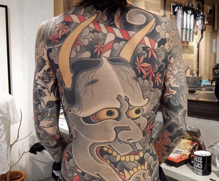 大面积的满背和花臂般若纹身图案