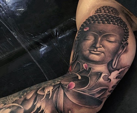 花臂莲花如来佛纹身图案