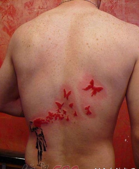 翩翩飞舞的彩绘小动物蝴蝶纹身图案