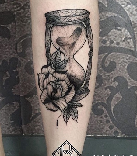 关于沙漏的创意个性经典沙漏纹身图案