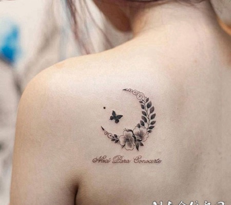 月亮下的花语，后背月亮之花个性纹身