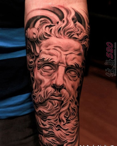 黑色素描创意个性人像纹身图案