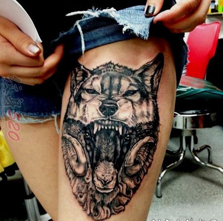 关于狼的黑色素描创意霸气纹身图案