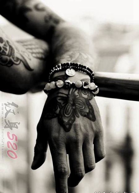 关于蝴蝶的超写实3d唯美纹身图案