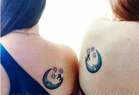 女生喜爱的简单个性线条姐妹纹身图案