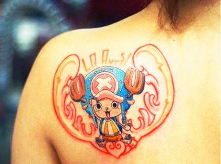肩部海贼王托尼·乔巴纹身图案