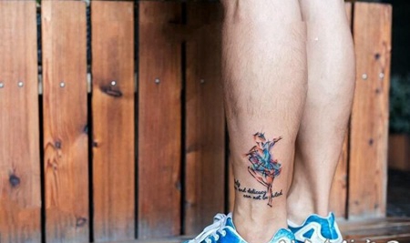 脚踝纹身小纹身 脚踝处的小猫纹身