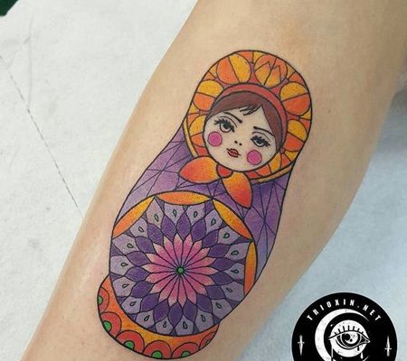 传统的俄罗斯曼荼罗套娃纹身图片