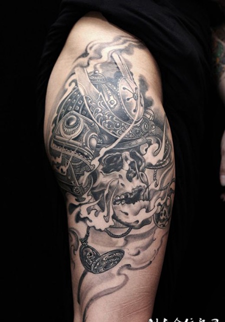 不灭的斗志，手臂骷髅武士霸气纹身