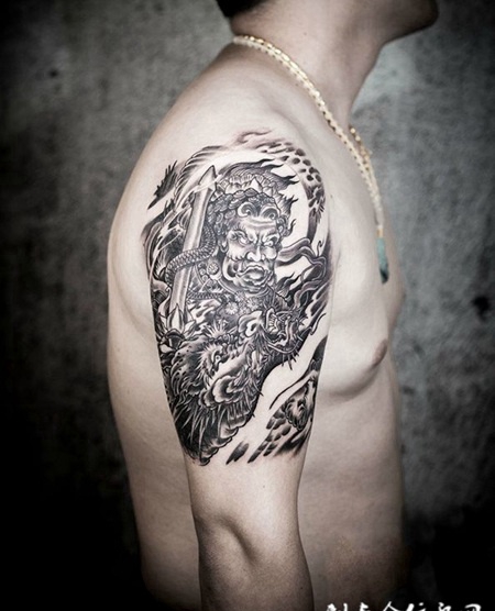 不动为尊，手臂不动明王青龙霸气纹身