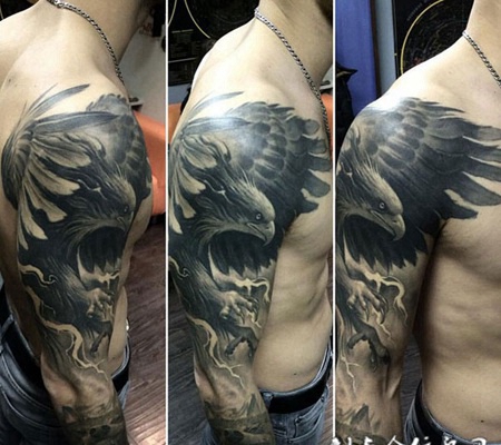 鹰击长空，手臂霸气的老鹰腾飞纹身图案