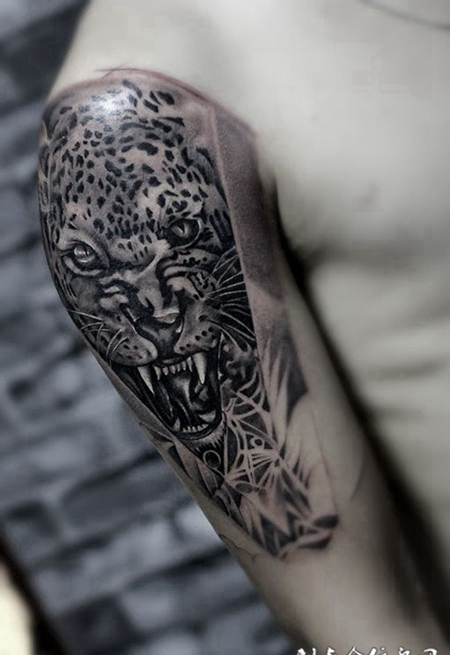 猎豹的速度，手臂豹子头霸气纹身图案