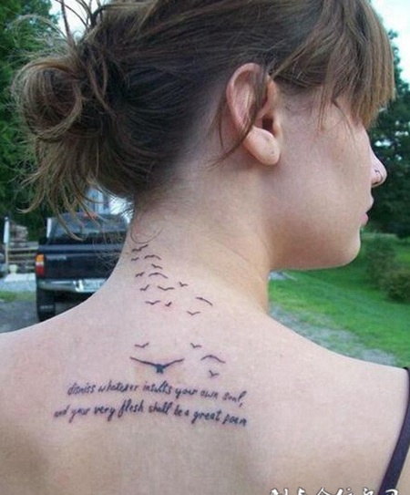 我心飞翔，颈部飞鸟英文个性纹身