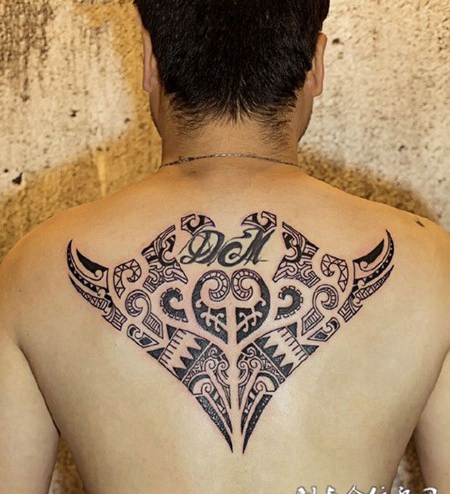 图腾的魅力，后背个性图腾纹身图案