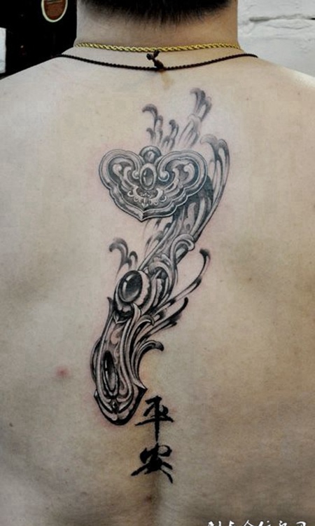 平安如意，后背玉如意汉字纹身