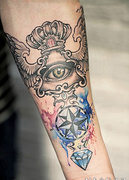 全知全能上帝之眼精致手臂纹身