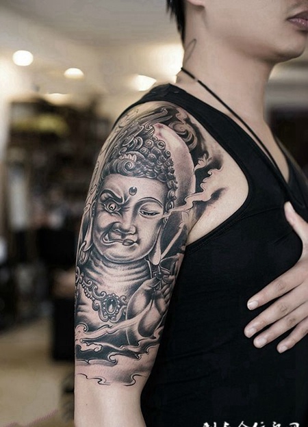 一念成佛,一念成魔，手臂佛像肖像纹身