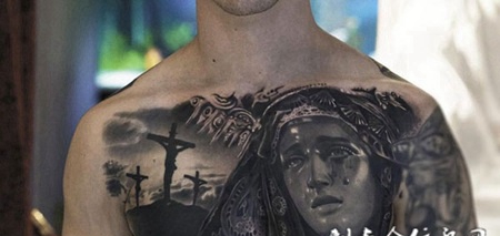 流泪的女神胸部肖像纹身图案