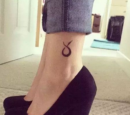 小腿金牛座纹身图案