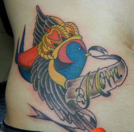 oldschool侧腰燕子纹身图案