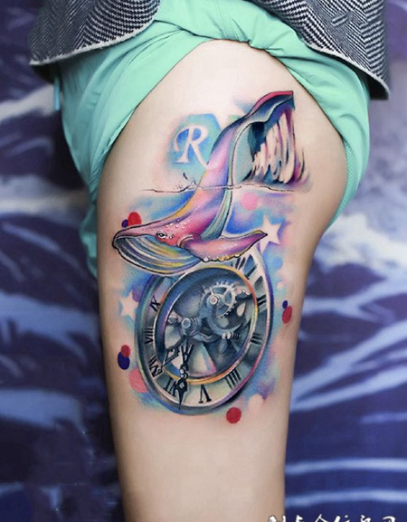 梦幻海洋，大腿鲸鱼彩绘纹身