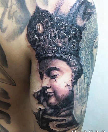 佛法无边，手臂3d石裂佛像纹身