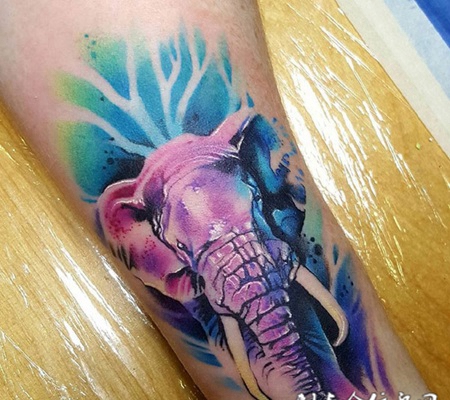 奇幻大自然，手臂水彩大象纹身图案