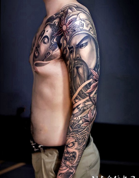 侠义化身，黑灰关公与斗战胜佛花臂纹身