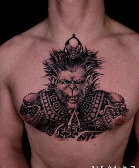 美猴之王，胸部斗战胜佛纹身图案