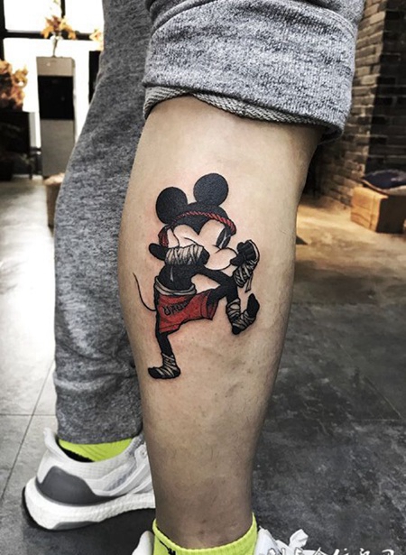 拳霸天下，小腿泰拳米奇老鼠卡通纹身