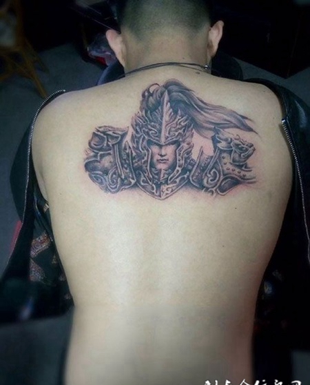 后背个性赵子龙纹身图案