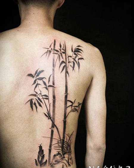 竹报平安，后背竹子纹身图案