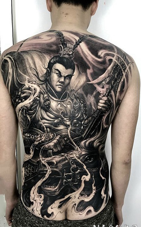 策马西风，满背猛将吕布霸气纹身
